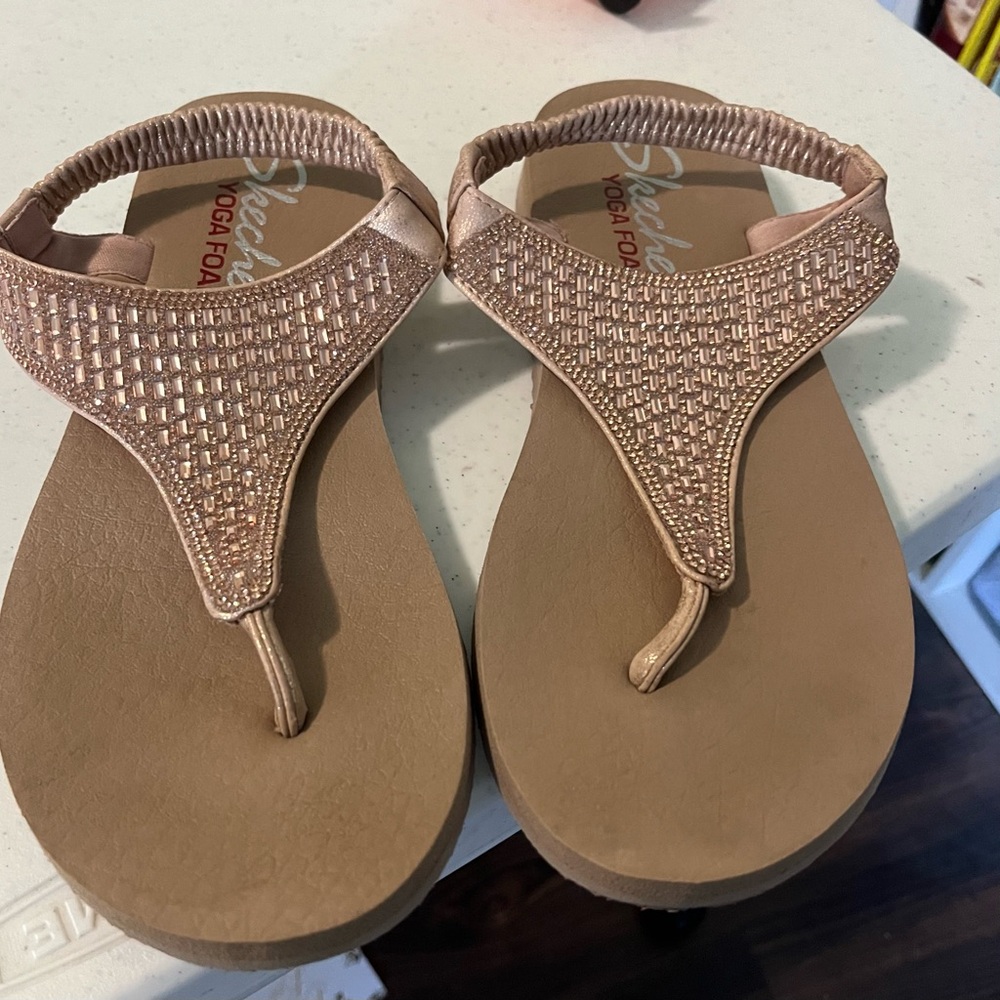 Skechers Yoga Rose Gold Sandals